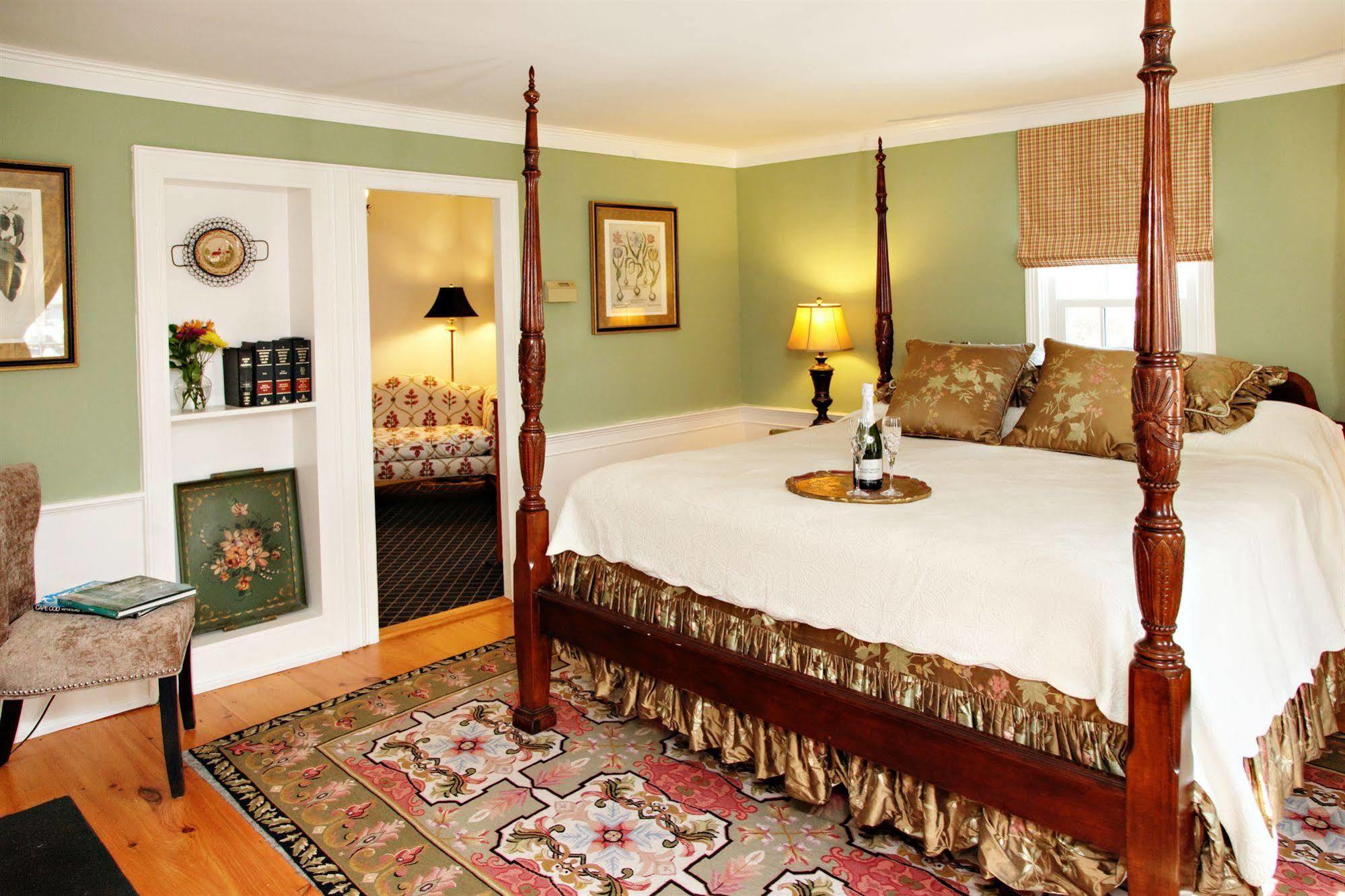 The Inn At Yarmouth Port (Adults Only) Exterior photo